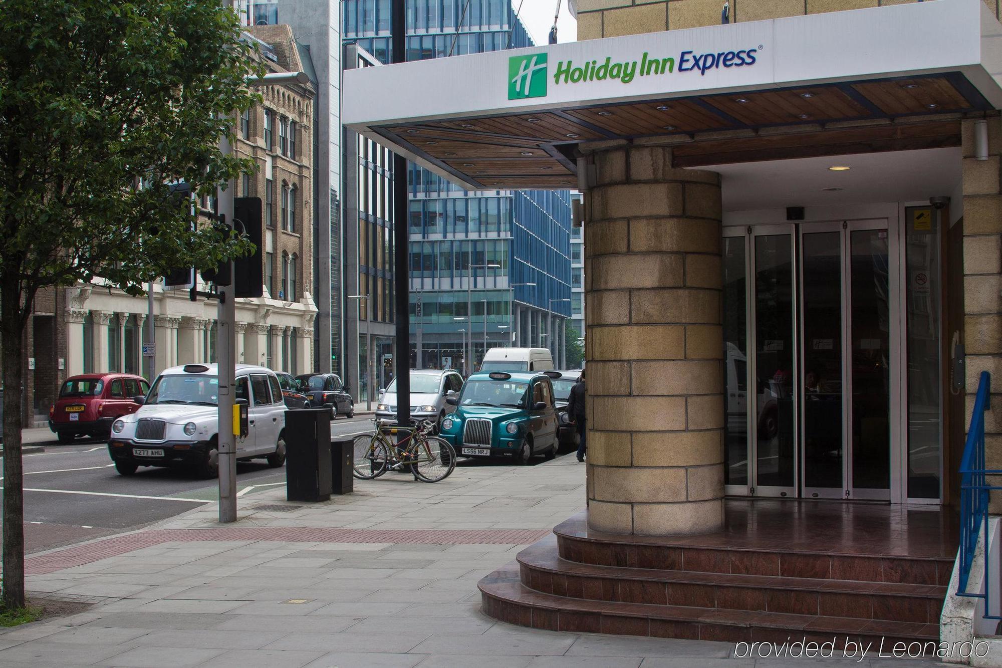 Holiday Inn Express Southwark, An Ihg Hotel Лондон Экстерьер фото